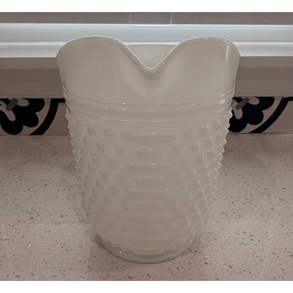 Vintage Fenton Hobnail Milk Glass 70 Oz Pitcher Ruffled Ice Lip 9.5” White - Picture 4 of 6